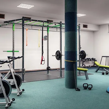 Hotel Golf & Kuneticka Hora 4*