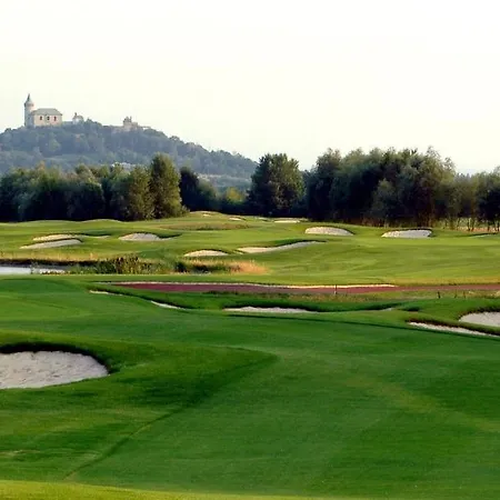 Golf&spa Kunětická Hora 4* Dritec