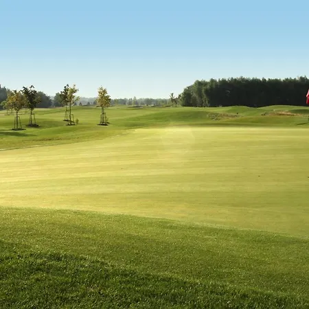 Golf & Kuneticka Hora 4* Dritec