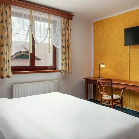 Golf & Kuneticka Hora Otel Dritec