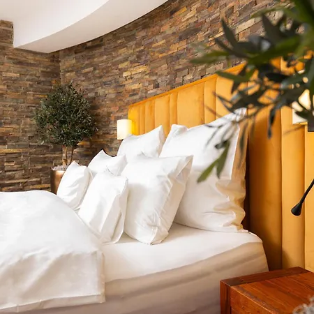 Hotel Golf&spa Kunětická Hora