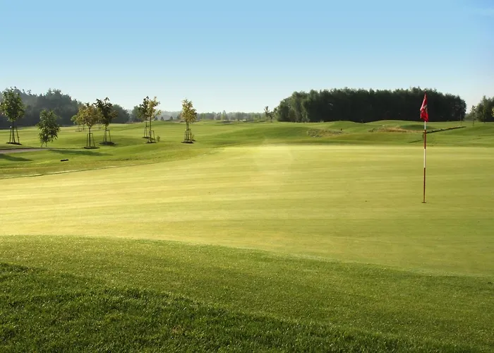 Golf & Kuneticka Hora 4* Dritec