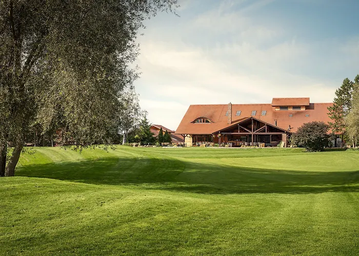 Golf&spa Kunětická Hora Hotel 4*